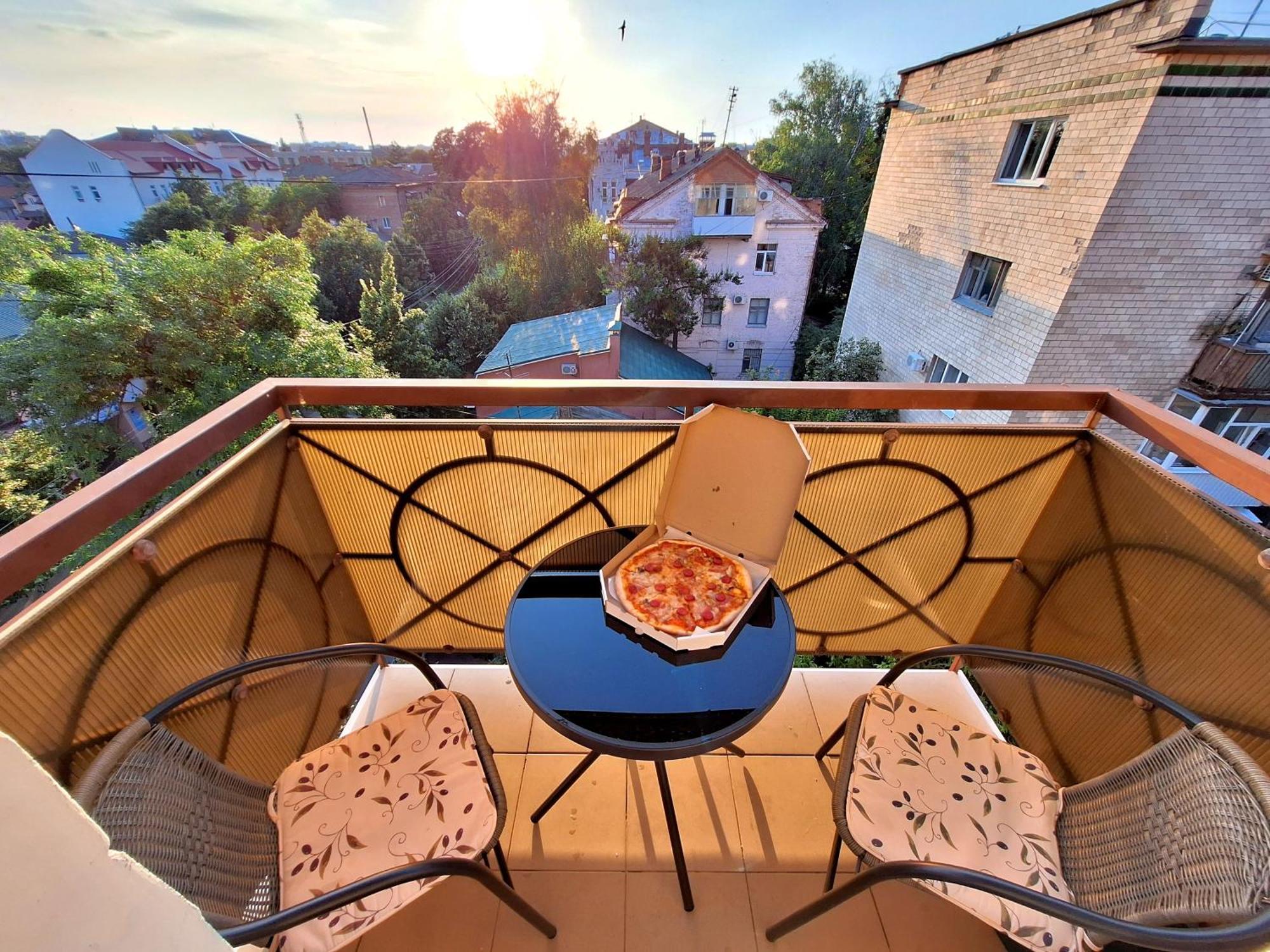 Найбільше Ліжко У Полтаві Мережа Alex Apartments Цілодобово Безконтактне Заселення Полтава Экстерьер фото