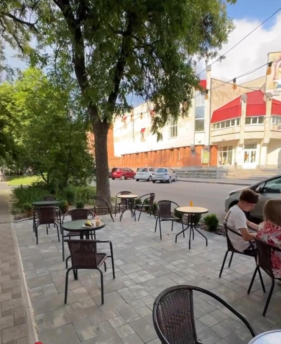 Найбільше Ліжко У Полтаві Мережа Alex Apartments Цілодобово Безконтактне Заселення Полтава Экстерьер фото