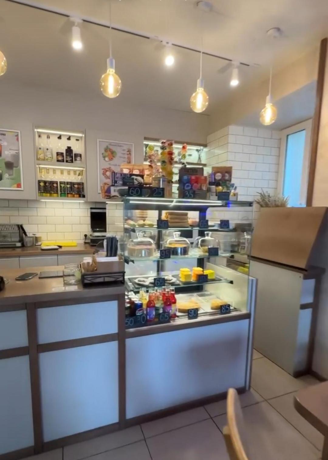 Найбільше Ліжко У Полтаві Мережа Alex Apartments Цілодобово Безконтактне Заселення Полтава Экстерьер фото